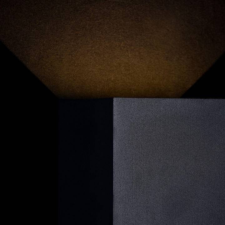 Накладной светильник Maytoni Fulton LED 6 Вт черный O572WL-L6B