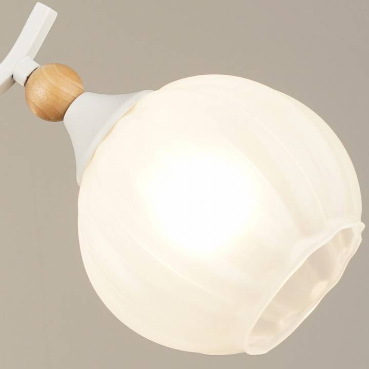 Люстра на штанге Reluce 04511 3 лампы 04511-0.3-03