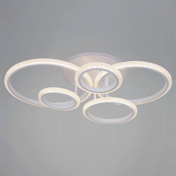 Потолочная люстра De Markt 06334-0.3-05 WH (RGB) белый 06334-0.3-05 WH (RGB)