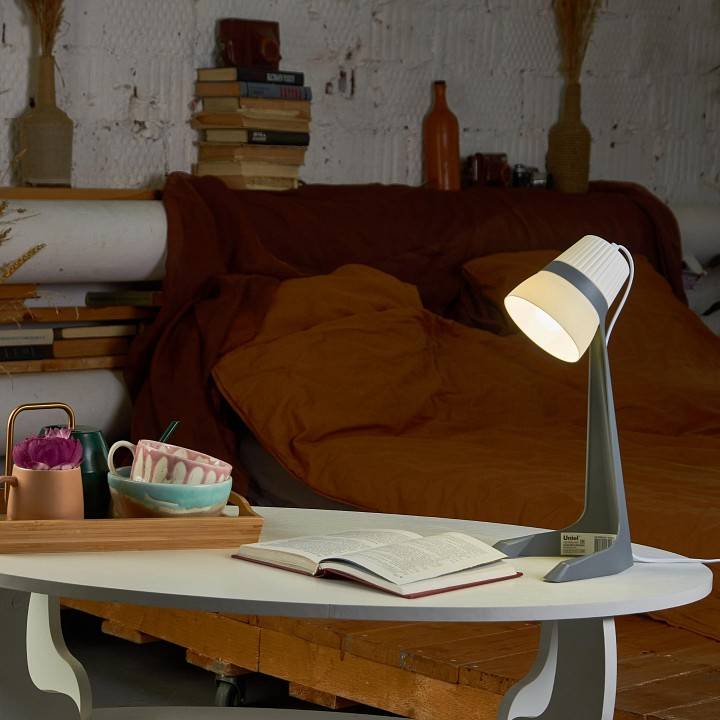 Настольная лампа Uniel ULO-K22 LED 5 Вт UL-00009542
