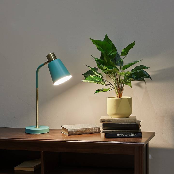 Настольная лампа офисная Uniel UML-B700 UL-00010154