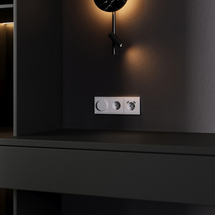 Накладка для розетки с заземлением и со шторками и 2хUSB type A Voltum S70 VLS000916