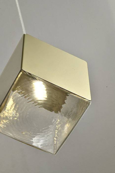 Подвесной светильник Zortes Ice Cube ZRS.1005.03
